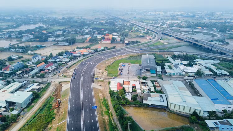 Lap 7 doan kiem tra cac du an giao thong trong diem