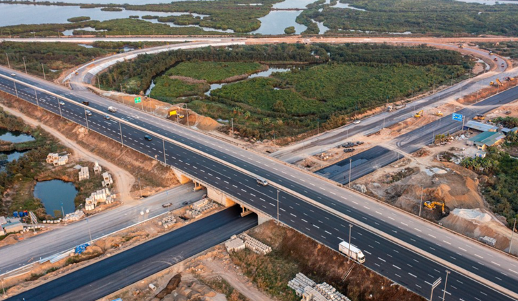 Vi sao du an tien ty nut giao Dam Nha Mac cham tien do?