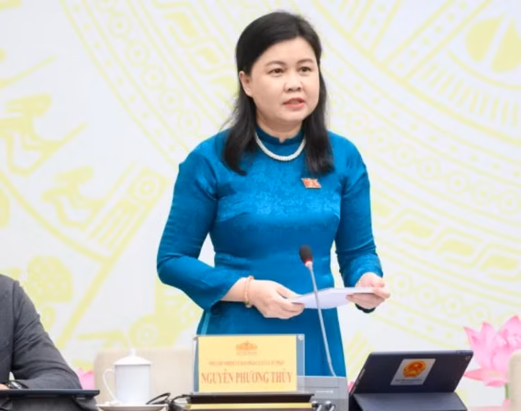 Viec chi dinh lanh dao tinh chi thuc hien trong nam 2025