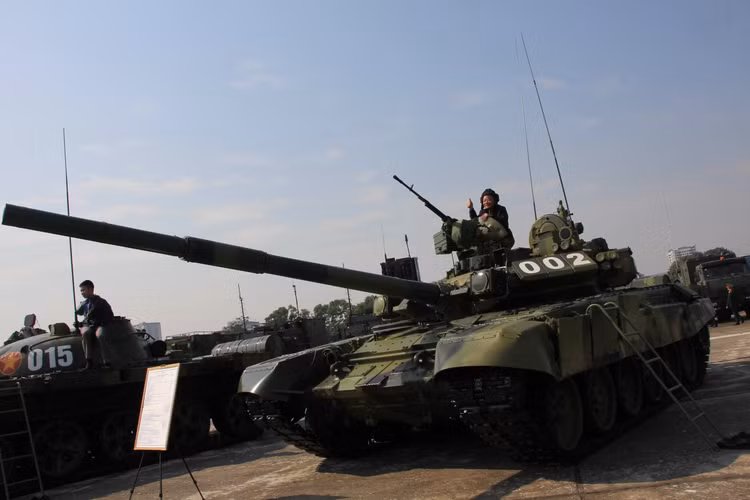 Chiem nguong dan xe tang, phao chu luc Quan doi Nhan dan Viet Nam-Hinh-5