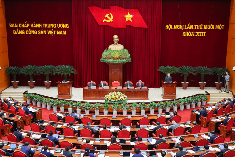 Hop nhat co quan MTTQ Viet Nam, to chuc chinh tri- xa hoi va hoi quan chung