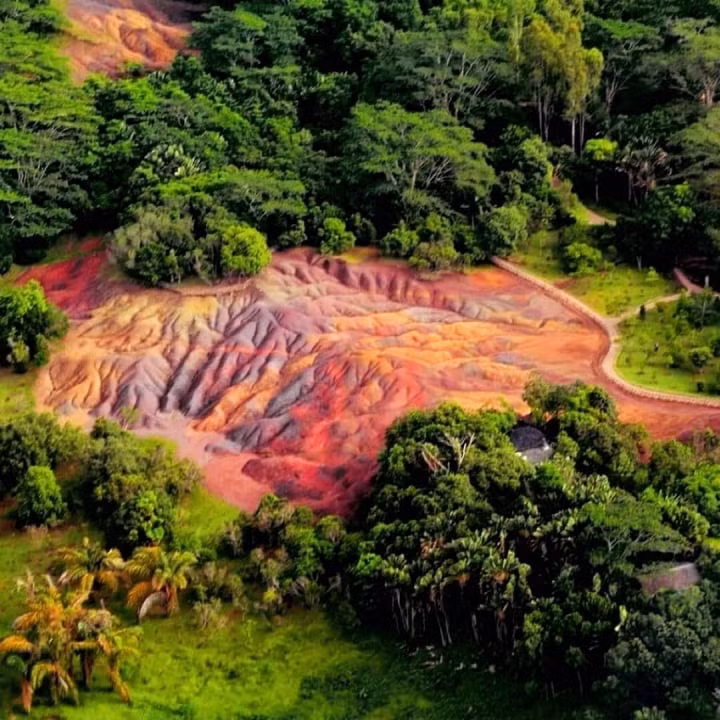 Dep me hon vung dat “7 sac cau vong” nhu trong co tich