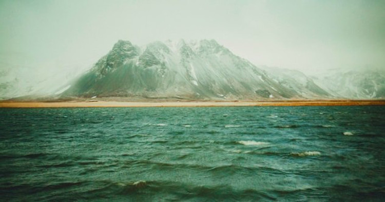 Hon dao “ma quai” thoat an thoat hien, cu 7 nam moi troi len-Hinh-8