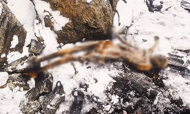 Hinh xam ky la tren xac uop 5.000 tuoi, chuyen gia giai ma sao?-Hinh-2