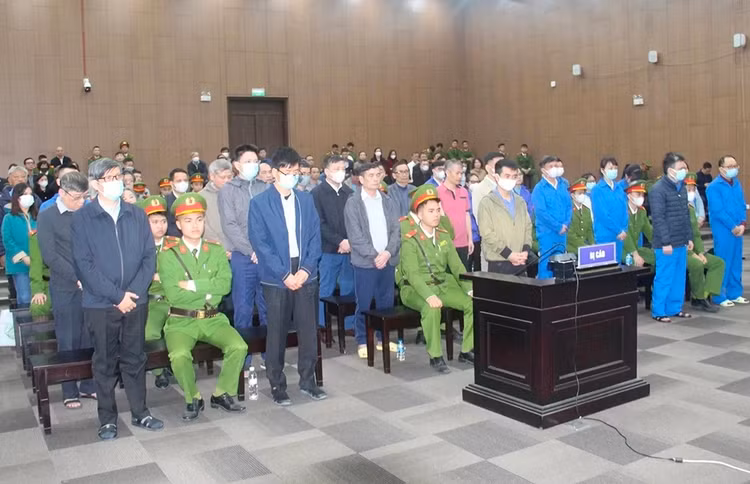 “Khong dam tham nhung”