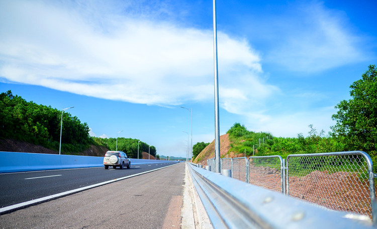 Tinh nao so huu tuyen cao toc dai nhat, hien dai nhat?-Hinh-5