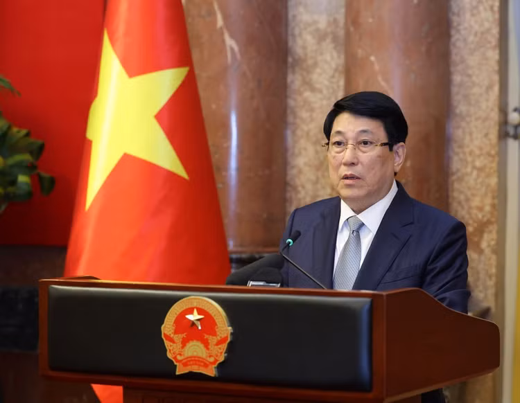 Chu tich nuoc trao danh hieu “Thay thuoc Nhan dan” cho 46 ca nhan