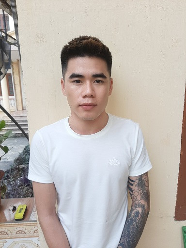 Hai Duong: Bat giu mot thanh nien tang tru sung con xoay va luu dan