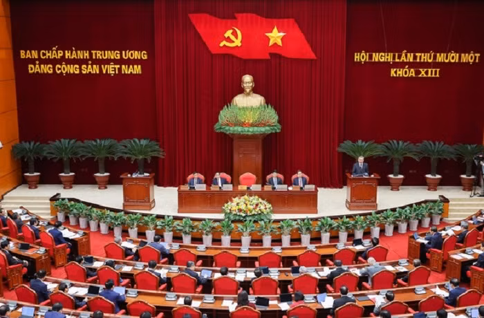 Khan truong trinh ban hanh Nghi quyet ve sap xep don vi hanh chinh