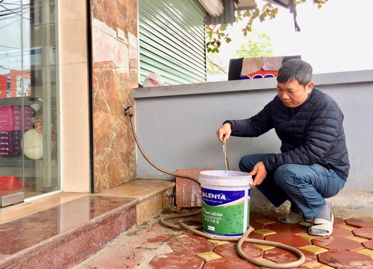 Ha Noi chi dao cap nuoc sach cho vung anh huong moi truong Soc Son