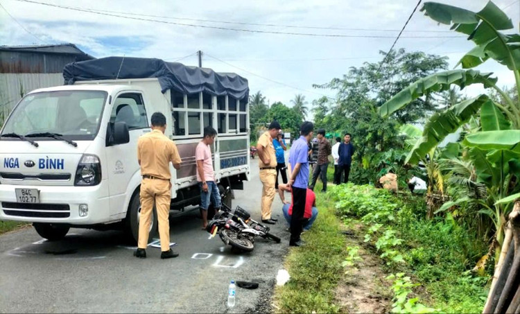 Bo Cong an de nghi huy quyet dinh khong khoi to vu TNGT o Vinh Long