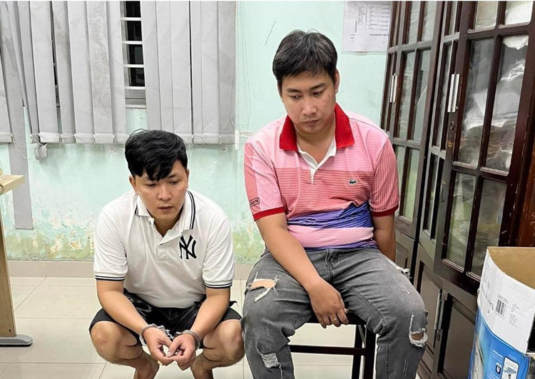 4 nu tiep vien va loat vu van chuyen ma tuy qua duong hang khong-Hinh-8