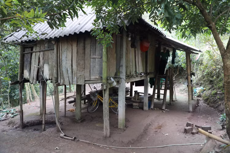 Am tinh “Xuan chia se yeu thuong 2023” cua VUSTA tai Hoa Binh-Hinh-7