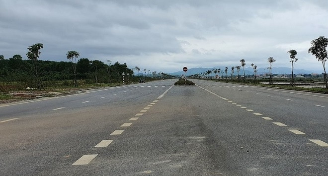 NDT nao lam cum cang, quoc lo hon 3.400 ty tai Quang Tri?