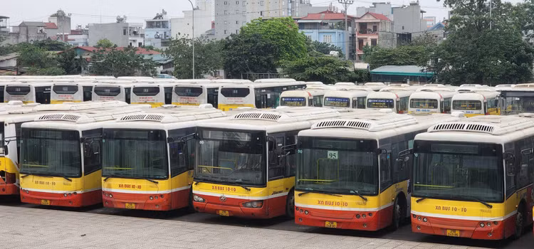 Tram trung chuyen 200 ty cua Transerco chua xay xong, xe buyt do la liet-Hinh-11