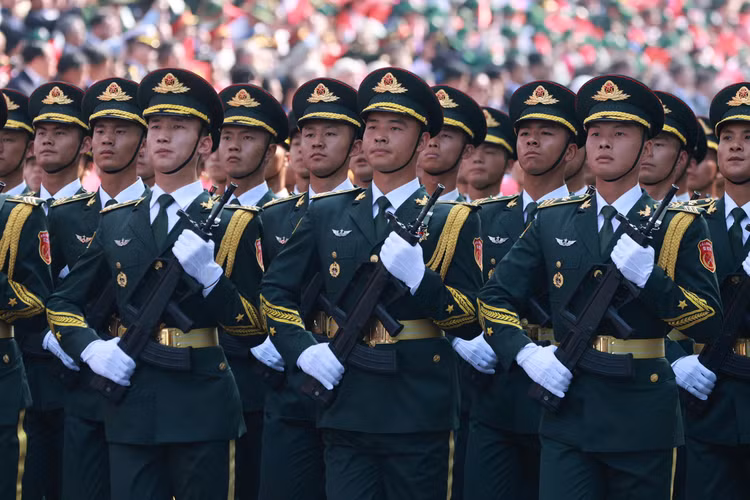 Diem danh cac khoi chien si dieu binh trong dai le 30/4-Hinh-21