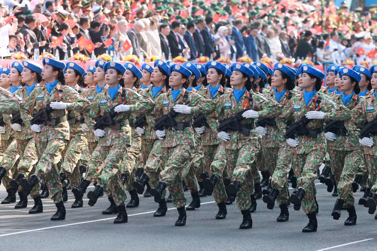 Diem danh cac khoi chien si dieu binh trong dai le 30/4-Hinh-15