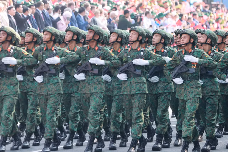 Diem danh cac khoi chien si dieu binh trong dai le 30/4-Hinh-13