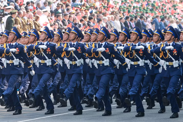 Diem danh cac khoi chien si dieu binh trong dai le 30/4-Hinh-9