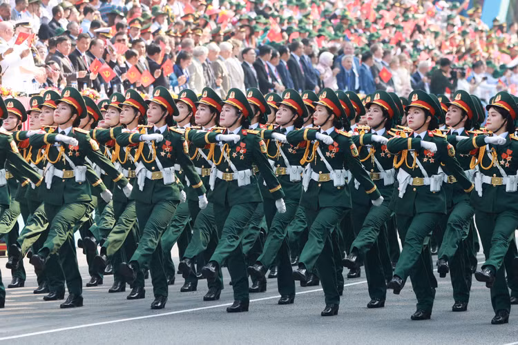 Diem danh cac khoi chien si dieu binh trong dai le 30/4-Hinh-12