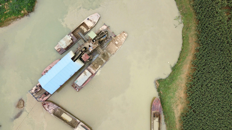 Thanh Hoa: Diem mat 12 mo khoang san bi Bo Cong an kiem tra