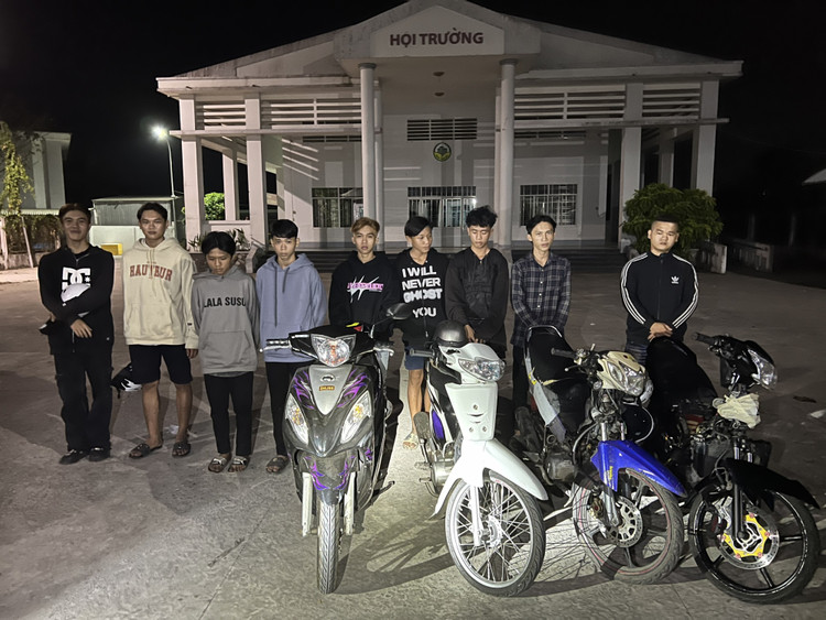 Đua xe trái phép, tổ chức đua xe trái phép bị xử phạt như thế nào? Dua xe trai phep, to chuc dua xe trai phep bi xu phat nhu the nao?