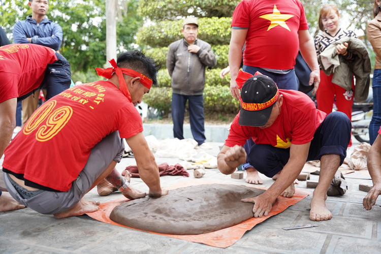 Ve Hai Duong, xem nu phao thu choi phao dat-Hinh-12