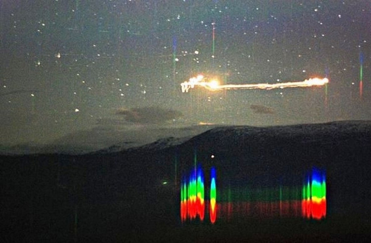 10 buc hinh quai dan nhat hanh tinh, lan nao xem cung am anh-Hinh-2