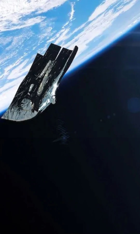 Ve tinh bi an nghi “sieu pham” cua nguoi ngoai hanh tinh-Hinh-3