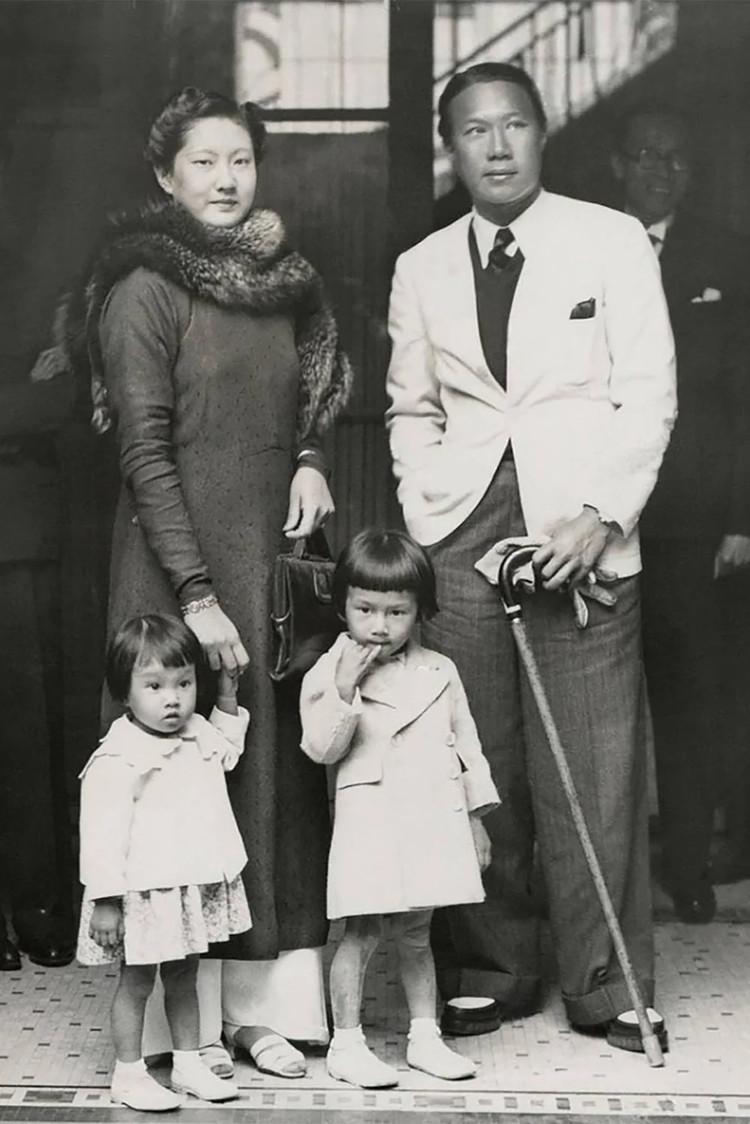 Nhan sac cuc pham cua Nam Phuong hoang hau khien Bao Dai si me-Hinh-9