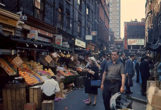 Anh mau sieu hiem ve cuoc song nguoi dan nuoc Anh nhung nam 1960-Hinh-5
