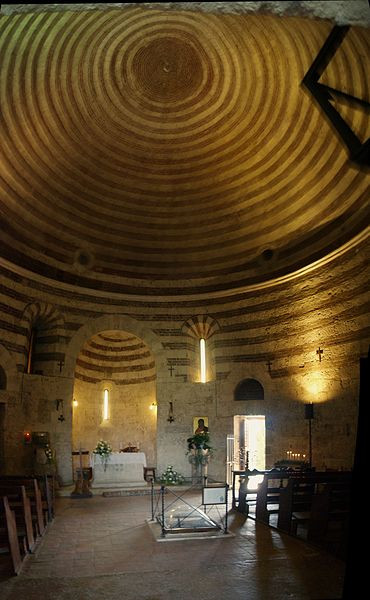 Bi an tram nam “thanh guom trong da” noi tieng thoi Trung co-Hinh-3