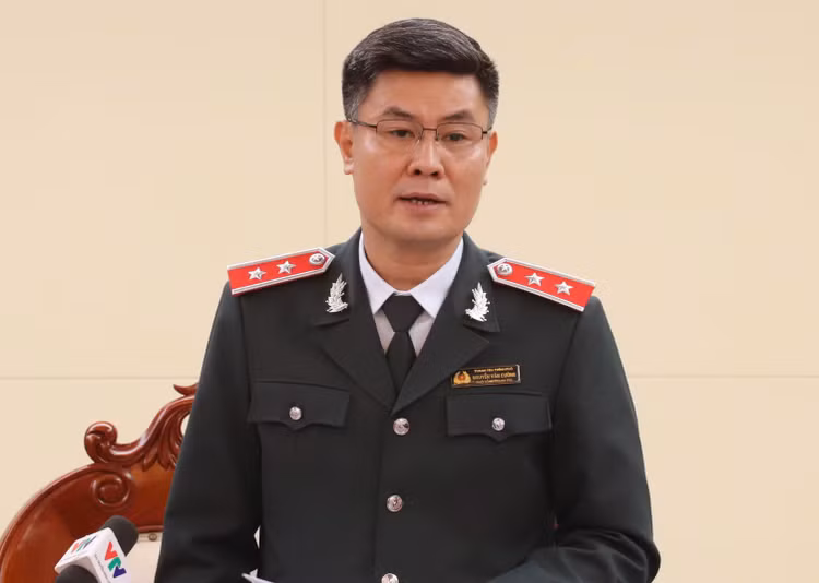 Chuyen ho so Benh vien Bach Mai, Viet Duc 2 den Bo Cong an