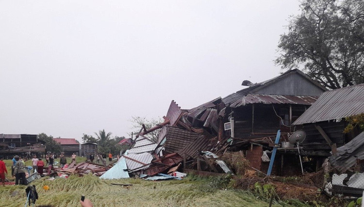 Gia Lai: Gio loc khien hon 100 ngoi nha toc mai, nhieu nguoi bi thuong