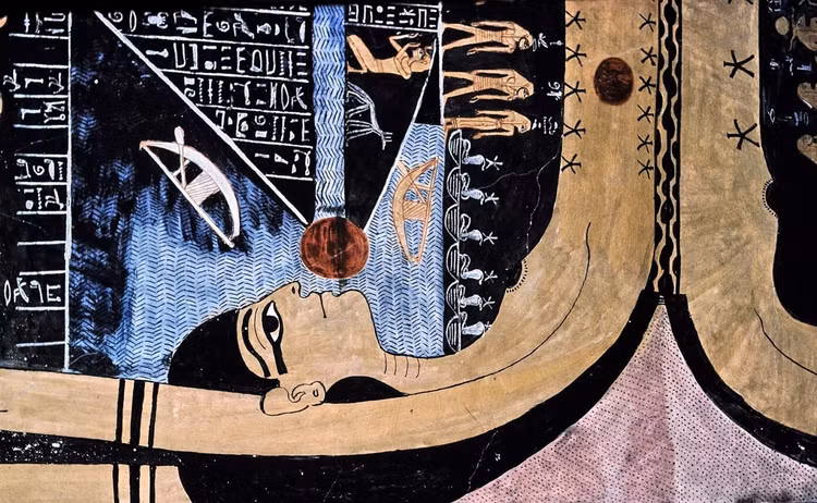 Cụ thể, phó giáo sư Graur đã kiểm tra 125 bức vẽ về nữ thần Nut trên quan tài và các bức tường trong lăng mộ có niên đại lên khoảng 5.000 năm tuổi. Một số bức tranh có những chi tiết khác thường. Ảnh: Hans Bernhard. CC BY 3.0/Wikimedia Commons/Hans Bernhard.