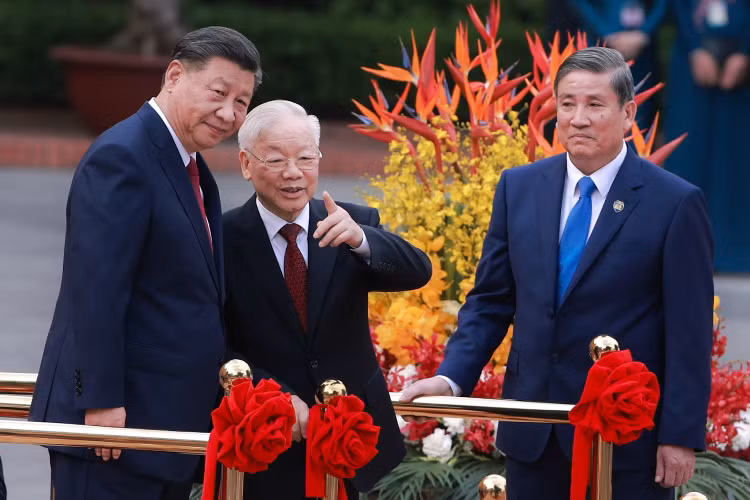 Mot so hinh anh noi bat cua Dong chi Tong Bi thu Nguyen Phu Trong-Hinh-14