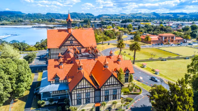 Hop hon ve dep sieu thuc o noi “boc mui” nhat Trai Dat-Hinh-3