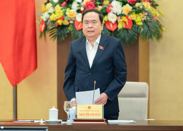 Chan dung ong Tran Thanh Man dieu hanh hoat dong Quoc hoi-Hinh-7