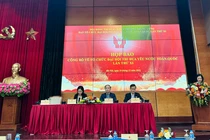 5 đại biểu 11 tuổi dự Đại hội Thi đua yêu nước toàn quốc