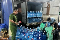 Hà Nội triệt phá vụ sản xuất nước Lavie giả quy mô lớn
