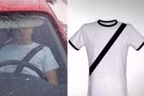 Lách luật bằng áo in dây an toàn, trò đùa nguy hiểm 