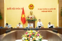 Ủy ban Thường vụ Quốc hội bàn về công tác nhân sự và dự luật mới