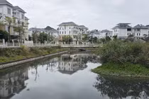 Quảng Ninh: Nước thải ô nhiễm môi trường từ khu đô thị Monbay