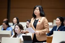 Bạo lực với nhân viên y tế cần được xem là chống người thi hành công vụ