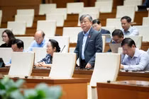 Cần chính sách đột phá về lương và chế độ cán bộ, công chức