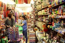 Nâng ngưỡng thuế hộ kinh doanh lên 500 triệu đồng/năm bắt đầu 2026