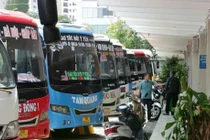 Vận tải chịu ảnh hưởng lớn từ đợt tăng giá dầu, buộc cắt giảm chuyến đi