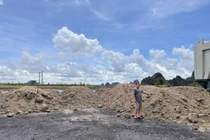 4 đối tượng ở Quảng Ninh bị khởi tố vì thải trộm bã bê tông