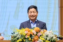 Chủ tịch FPT xin gì với Thủ tướng trong ngày doanh nhân Việt Nam?