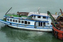 Tàu du lịch vịnh Hạ Long chuẩn bị hoàn tất lắp đặt AIS trước ngày 15/8